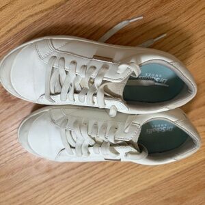 Dr. Scholl's Time Off White Sneakers